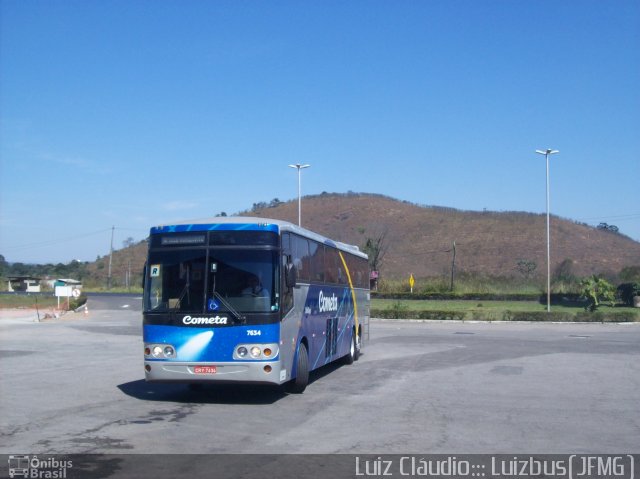 Viação Cometa 7634 na cidade de Juiz de Fora, Minas Gerais, Brasil, por Luiz Krolman. ID da foto: 717756.