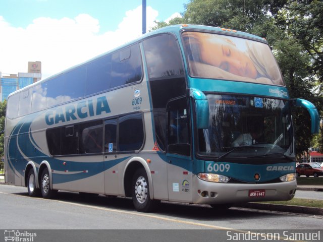 Viação Garcia 6009 na cidade de Curitiba, Paraná, Brasil, por Sanderson Samuel. Número da foto: #722414.