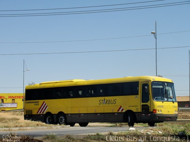 Viação Itapemirim 42025 na cidade de Vitória da Conquista, Bahia, Brasil, por Cleber Bus. ID da foto: 726135.