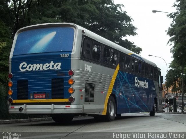 Viação Cometa 7407 na cidade de São Paulo, São Paulo, Brasil, por Felipe Vitor Paixão Vieira. ID da foto: 731374.