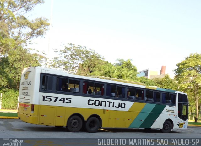 Empresa Gontijo de Transportes 15745 na cidade de São Paulo, São Paulo, Brasil, por Gilberto Martins. ID da foto: 734913.