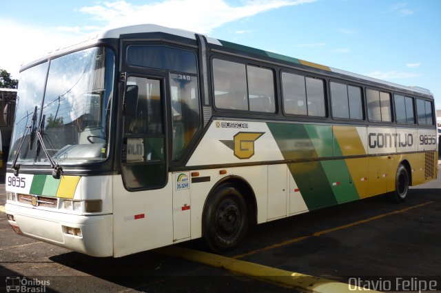 Empresa Gontijo de Transportes 9835 na cidade de Uberaba, Minas Gerais, Brasil, por Otavio Felipe Balbinot. ID da foto: 735443.