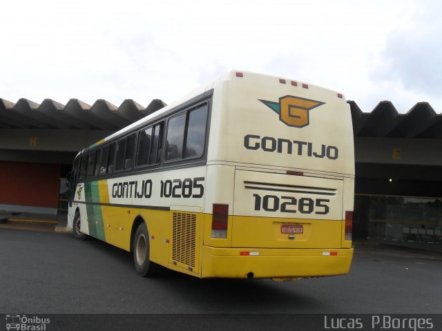 Empresa Gontijo de Transportes 10285 na cidade de Araxá, Minas Gerais, Brasil, por Lucas Borges . ID da foto: 741607.