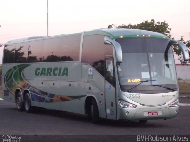 Viação Garcia 7552 na cidade de Paranavaí, Paraná, Brasil, por Robson Alves. Número da foto: #740902.