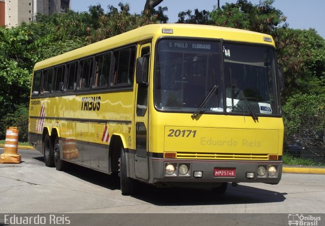 Viação Itapemirim 20171 na cidade de São Paulo, São Paulo, Brasil, por Eduardo Reis. ID da foto: 741229.