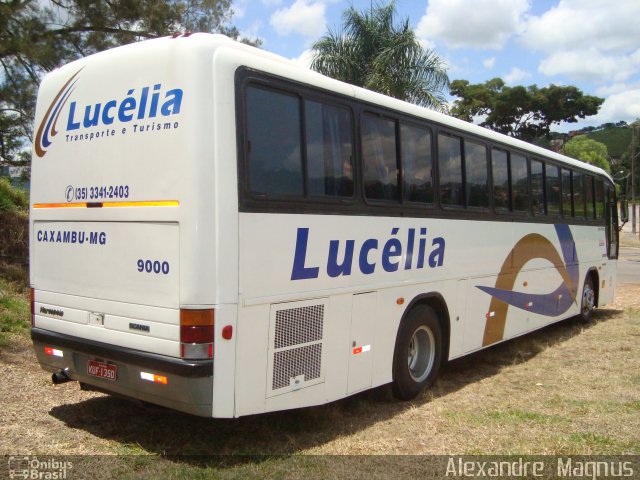 Lucélia Transportes e Turismo 9000 na cidade de Caxambu, Minas Gerais, Brasil, por Alexandre  Magnus. Número da foto: #743173.