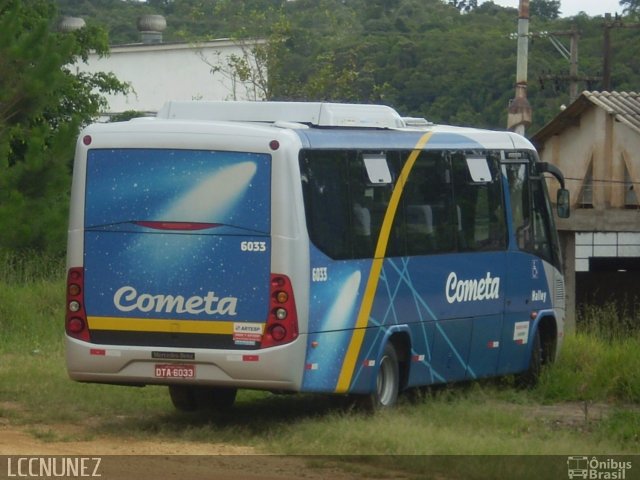 Viação Cometa 6033 na cidade de São Miguel Arcanjo, São Paulo, Brasil, por Luis Nunez. ID da foto: 744386.