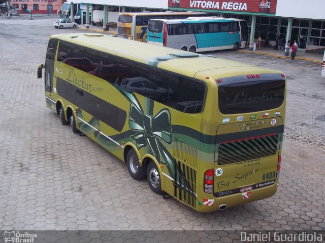 Lisotur Turismo 4400 na cidade de Biguaçu, Santa Catarina, Brasil, por Daniel Guardiola. Número da foto: #742986.