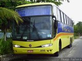 Forma Turismo 210 na cidade de Porto Seguro, Bahia, Brasil, por Thiago  Pacheco. Número da foto: #744477.