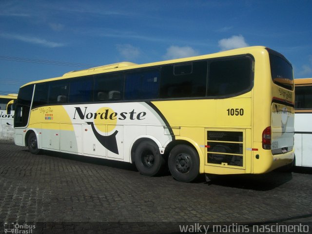Viação Nordeste 1050 na cidade de Natal, Rio Grande do Norte, Brasil, por Walky Martins Nascimento. Número da foto: #746402.