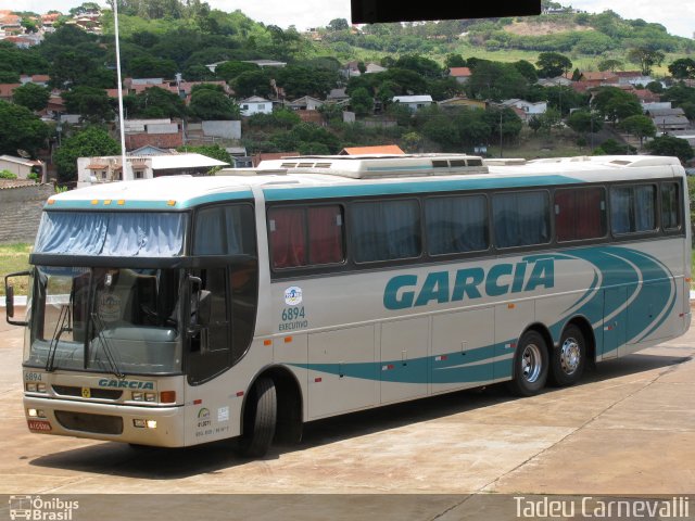 Viação Garcia 6894 na cidade de Cornélio Procópio, Paraná, Brasil, por Tadeu Carnevalli. ID da foto: 745536.