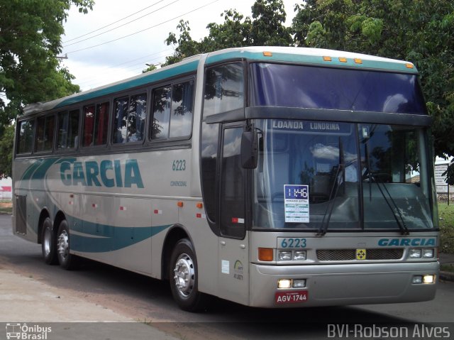 Viação Garcia 6223 na cidade de Paranavaí, Paraná, Brasil, por Robson Alves. Número da foto: #747928.