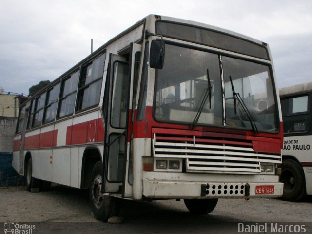 Ônibus Particulares  na cidade de São Paulo, São Paulo, Brasil, por Daniel Marcos Alves . Número da foto: #750897.