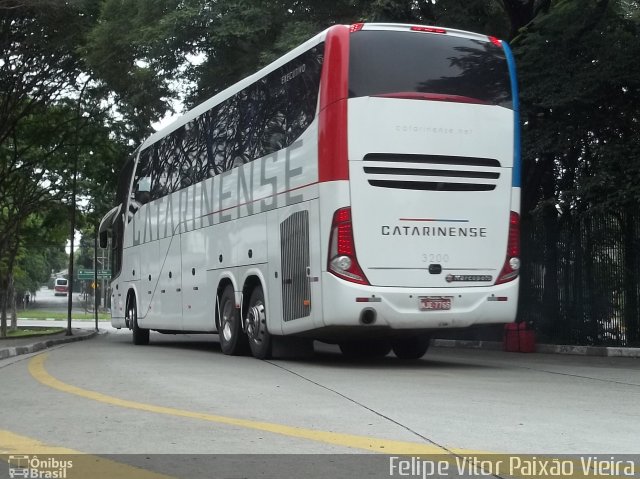 Auto Viação Catarinense 3200 na cidade de São Paulo, São Paulo, Brasil, por Felipe Vitor Paixão Vieira. Número da foto: #749539.