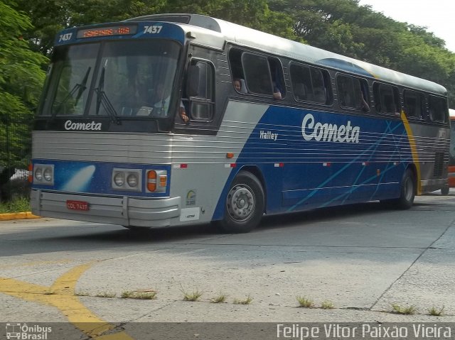 Viação Cometa 7437 na cidade de São Paulo, São Paulo, Brasil, por Felipe Vitor Paixão Vieira. ID da foto: 752764.