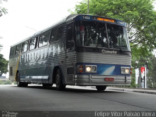 Viação Cometa 7452 na cidade de São Paulo, São Paulo, Brasil, por Felipe Vitor Paixão Vieira. ID da foto: 751615.