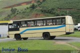 Ônibus Particulares 2113 na cidade de Manhuaçu, Minas Gerais, Brasil, por JUNIOR JUNIOR. Número da foto: #:id.