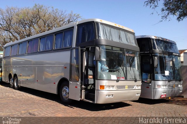Viação Garcia 6873 na cidade de Londrina, Paraná, Brasil, por Haroldo Ferreira. Número da foto: #756048.