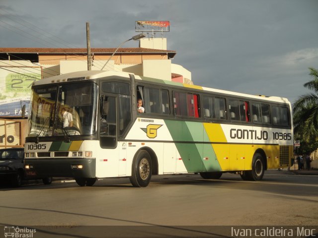 Empresa Gontijo de Transportes 10365 na cidade de Montes Claros, Minas Gerais, Brasil, por Ivan Caldeira Moc. ID da foto: 702661.