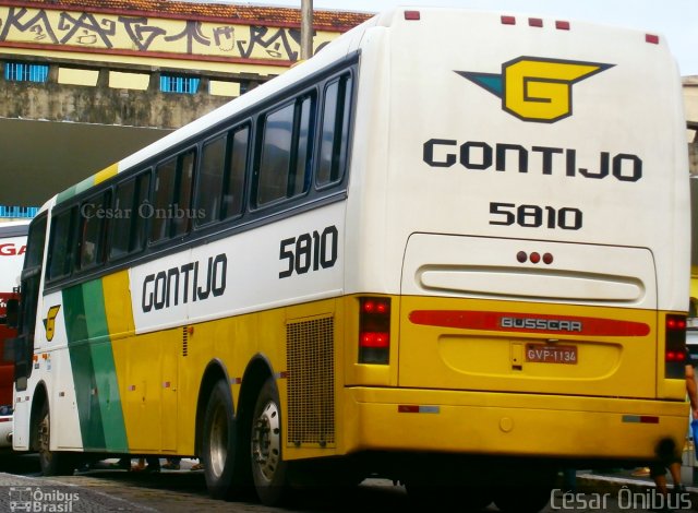 Empresa Gontijo de Transportes 5810 na cidade de Belo Horizonte, Minas Gerais, Brasil, por César Ônibus. Número da foto: #702439.