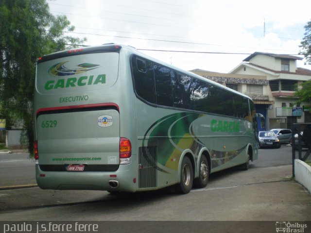 Viação Garcia 6529 na cidade de Maringá, Paraná, Brasil, por Paulo J. S. Ferre. Número da foto: #707438.