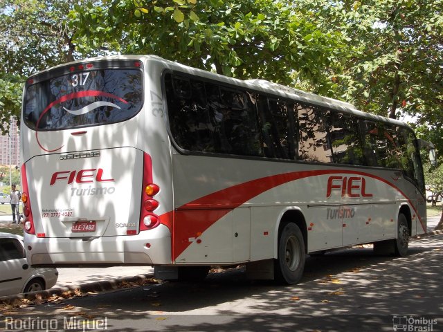 Fiel Turismo 317 na cidade de Rio de Janeiro, Rio de Janeiro, Brasil, por Rodrigo Miguel. Número da foto: #708022.
