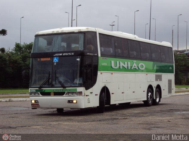 Empresa União de Transportes 4194 na cidade de Florianópolis, Santa Catarina, Brasil, por Daniel Motta. Número da foto: #305689.