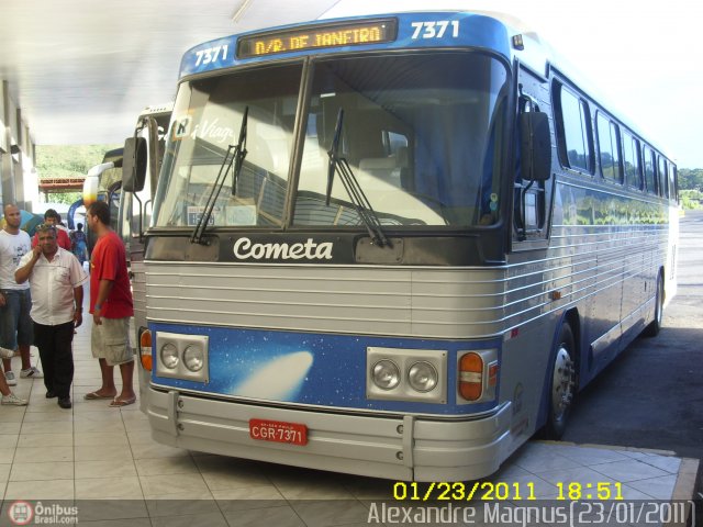 Viação Cometa 7371 na cidade de Juiz de Fora, Minas Gerais, Brasil, por Alexandre  Magnus. ID da foto: 305548.