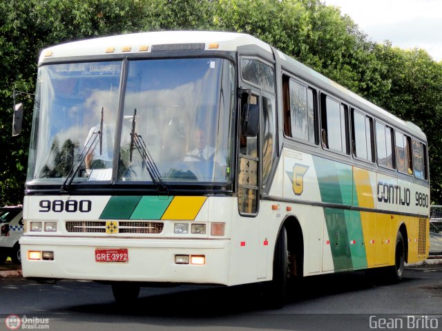 Empresa Gontijo de Transportes 9880 na cidade de Uberaba, Minas Gerais, Brasil, por Gean Brito. ID da foto: 314978.