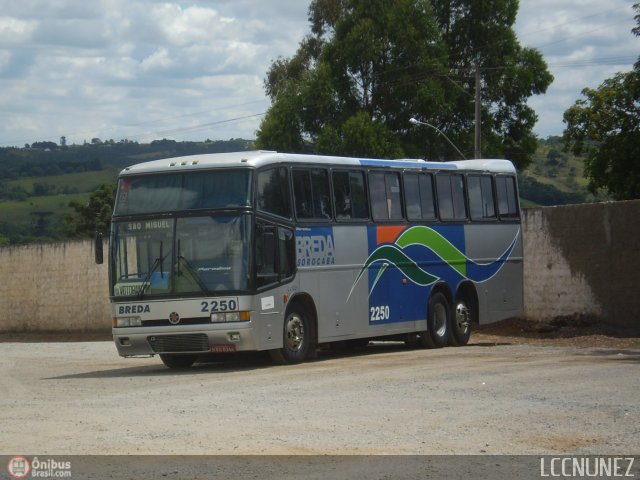 Breda Sorocaba 2250 na cidade de São Miguel Arcanjo, São Paulo, Brasil, por Luis Nunez. Número da foto: #317074.