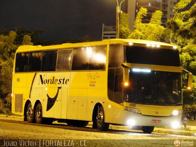 Viação Nordeste 1090 na cidade de Fortaleza, Ceará, Brasil, por João Victor. ID da foto: 318699.