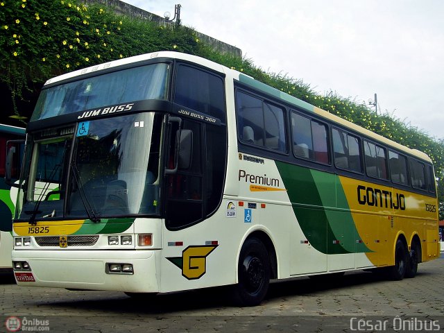 Empresa Gontijo de Transportes 15825 na cidade de Belo Horizonte, Minas Gerais, Brasil, por César Ônibus. ID da foto: 325146.