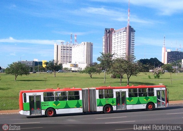 Rápido Veneza 210293 na cidade de Brasília, Distrito Federal, Brasil, por Daniel Rodrigues. Número da foto: #325760.