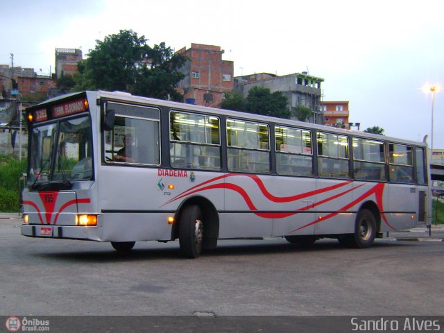 ETCD - Empresa de Transporte Coletivo de Diadema 055 na cidade de Diadema, São Paulo, Brasil, por Sandro Alves. Número da foto: #329075.