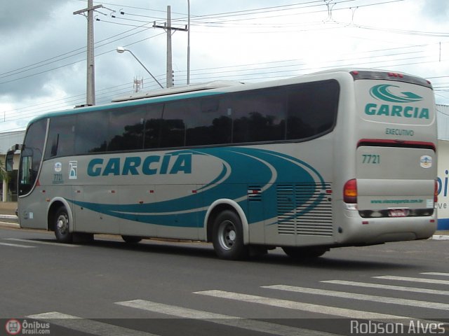 Viação Garcia 7721 na cidade de Paranavaí, Paraná, Brasil, por Robson Alves. ID da foto: 307480.