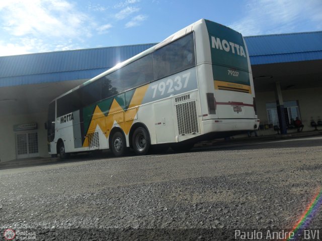 Viação Motta 79237 na cidade de Rolândia, Paraná, Brasil, por André Nordeste. Número da foto: #311471.