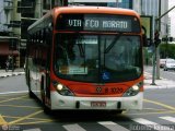 TRANSPPASS - Transporte de Passageiros 8 1020 na cidade de São Paulo, São Paulo, Brasil, por Roberto Teixeira. Número da foto: #:id.