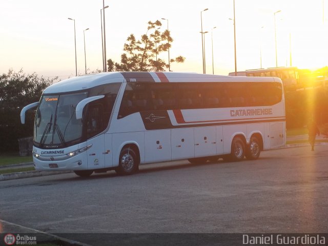 Auto Viação Catarinense 3008 na cidade de Florianópolis, Santa Catarina, Brasil, por Daniel Guardiola. Número da foto: #346028.