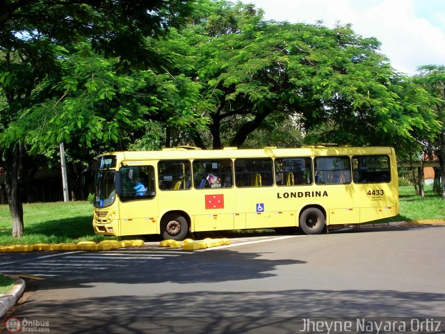 TCGL - Transportes Coletivos Grande Londrina 4433 na cidade de Londrina, Paraná, Brasil, por Jheyne Nayara Ortiz. Número da foto: #347006.