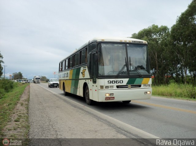 Empresa Gontijo de Transportes 9860 na cidade de Vitória da Conquista, Bahia, Brasil, por Rava Ogawa. ID da foto: 346837.