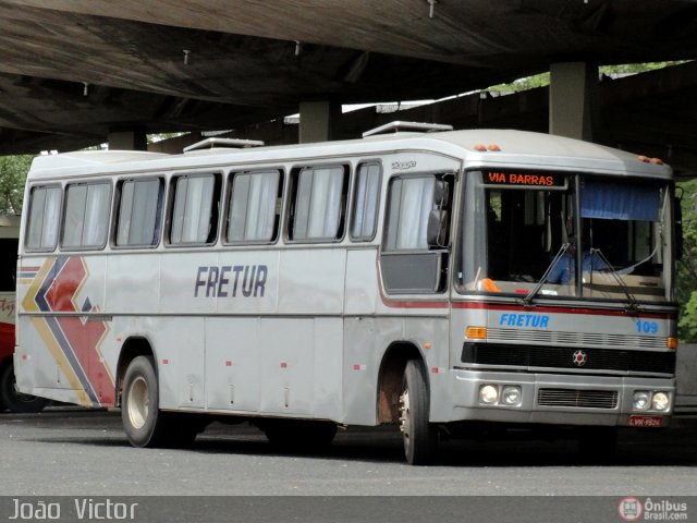 Fretur Transportes e Turismo 109 na cidade de Teresina, Piauí, Brasil, por João Victor. ID da foto: 347537.