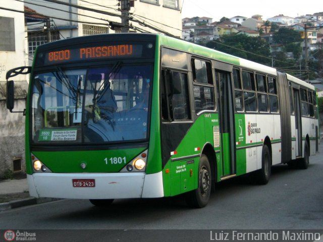 Viação Santa Brígida 1 1801 na cidade de São Paulo, São Paulo, Brasil, por Luiz Fernando Maximo. ID da foto: 348885.