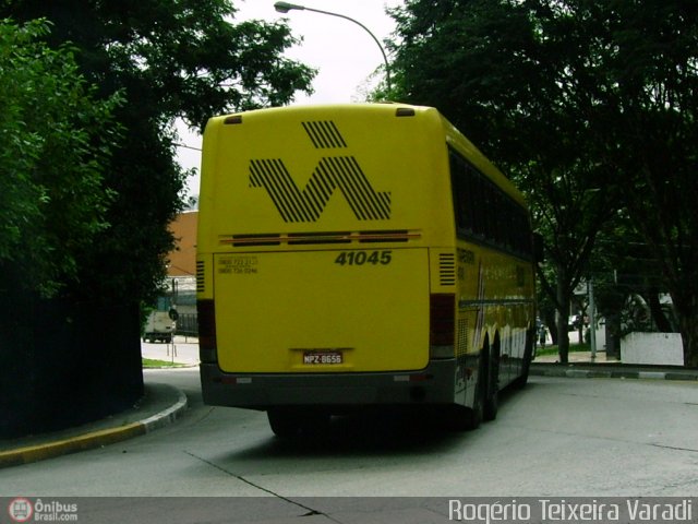 Viação Itapemirim 41045 na cidade de São Paulo, São Paulo, Brasil, por Rogério Teixeira Varadi. Número da foto: #349660.