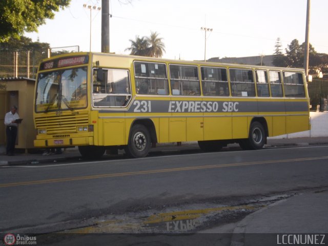 Expresso SBC 231 na cidade de Diadema, São Paulo, Brasil, por Luis Nunez. Número da foto: #359643.