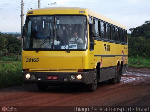 Viação Itapemirim 30165 na cidade de Uberaba, Minas Gerais, Brasil, por Thiago Pereira. ID da foto: 360585.