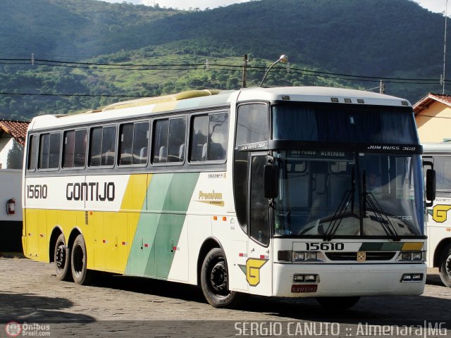 Empresa Gontijo de Transportes 15610 na cidade de Almenara, Minas Gerais, Brasil, por Sérgio Augusto Braga Canuto. Número da foto: #336747.