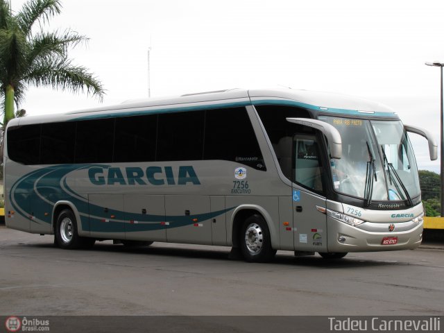Viação Garcia 7256 na cidade de Londrina, Paraná, Brasil, por Tadeu Carnevalli. Número da foto: #338630.