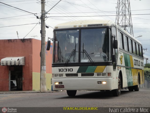 Empresa Gontijo de Transportes 10310 na cidade de Pirapora, Minas Gerais, Brasil, por Ivan Caldeira Moc. Número da foto: #338901.