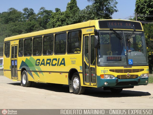 Viação Garcia 7537 na cidade de Duque de Caxias, Rio de Janeiro, Brasil, por Roberto Marinho - Ônibus Expresso. Número da foto: #380491.