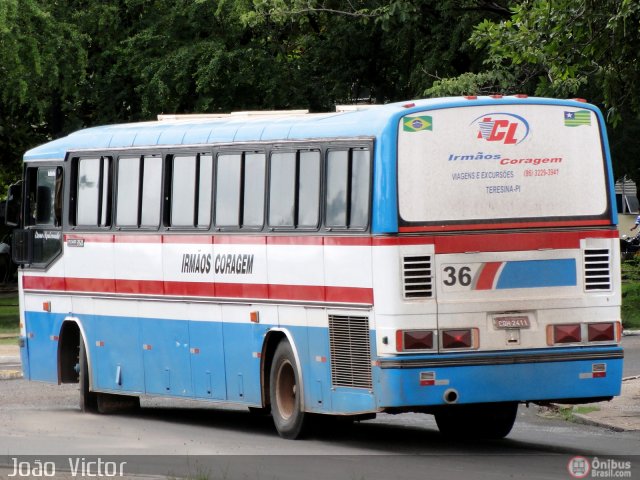 Irmãos Coragem 36 na cidade de Teresina, Piauí, Brasil, por João Victor. ID da foto: 390859.